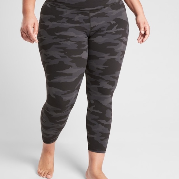 Athleta Elation Camo Legging 7/8 - Picture 3 of 7